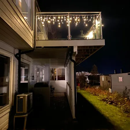 Polar Cozy - With View And Free Parking * Tromso